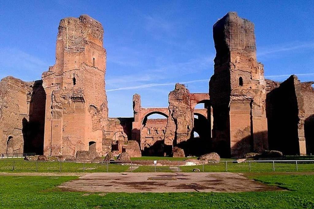 Sweet Holiday Roma